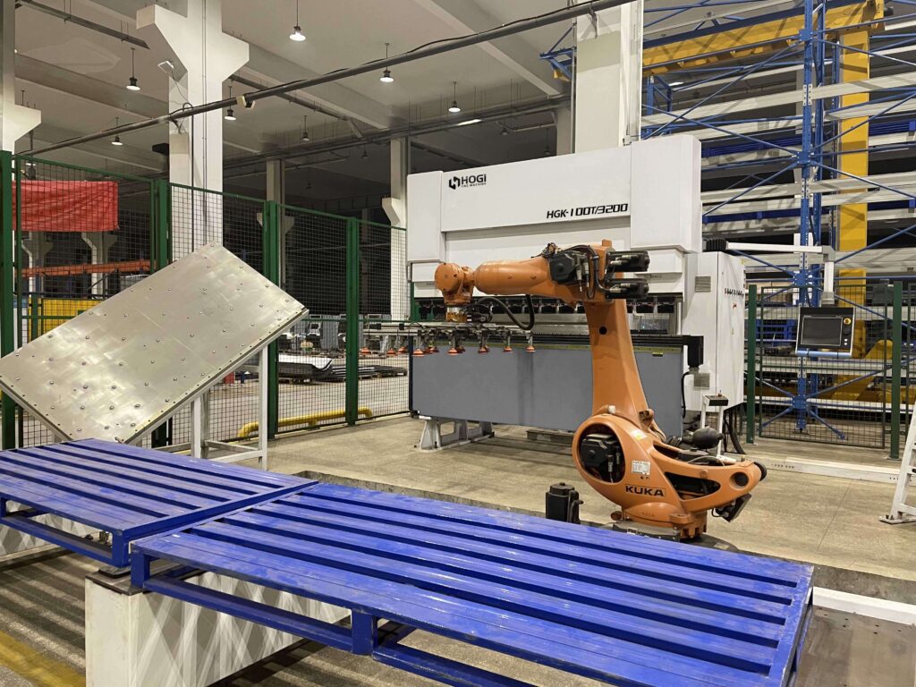 hogi-cnc-bending-machine-wi