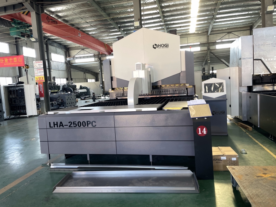 automatic panel bender